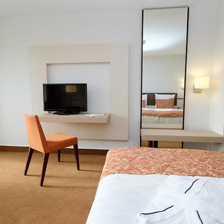 Hotel Baeren Titisee Номер фото