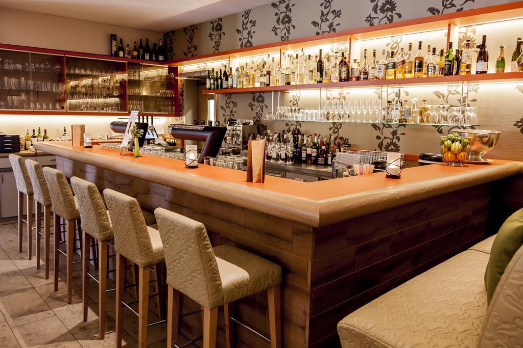 Hotel Baeren Titisee Экстерьер фото