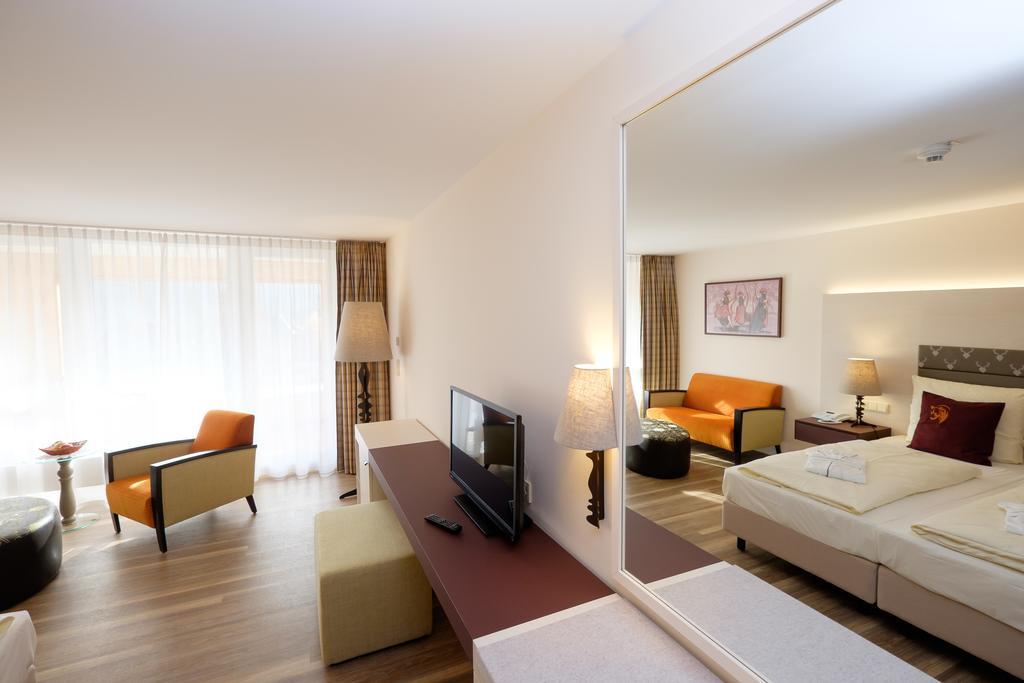 Hotel Baeren Titisee Экстерьер фото